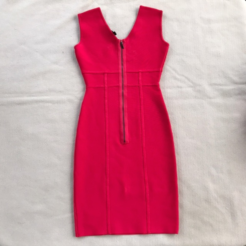 BCBGMAXAZRIA Red Makena Bandage Body-Con Dress - Picture 5 of 8